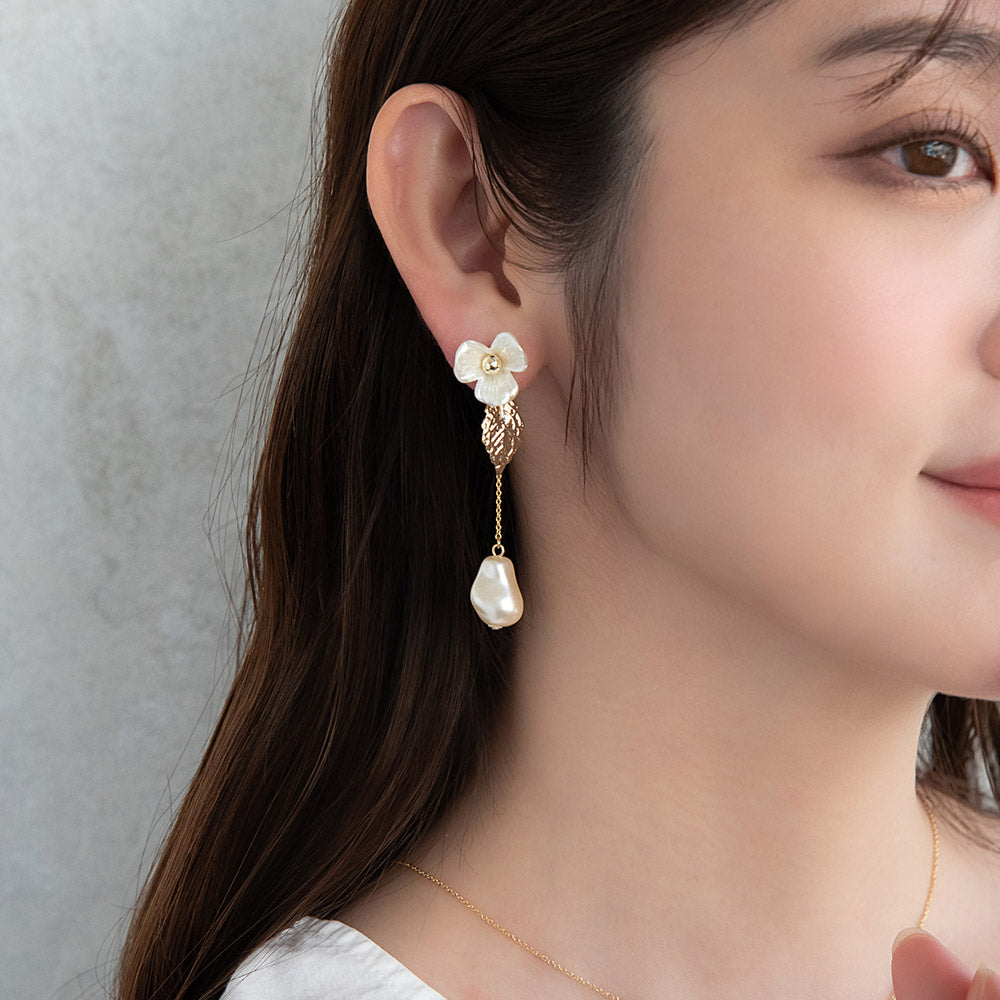 Flower and Baroque Pearl Earrings