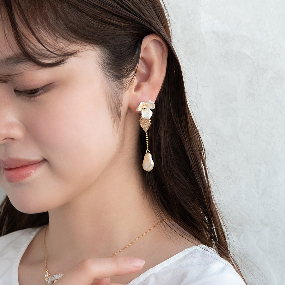 Flower and Baroque Pearl Earrings