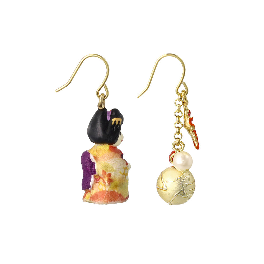 Kimono Lady and Momiji Souvenir Earrings