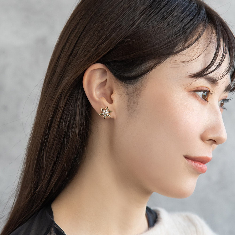 Snowflake Stud Earrings