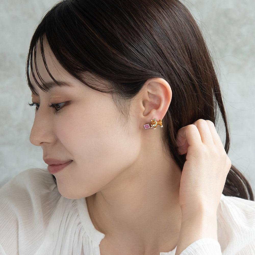 Shiba Inu Souvenir Earring Set