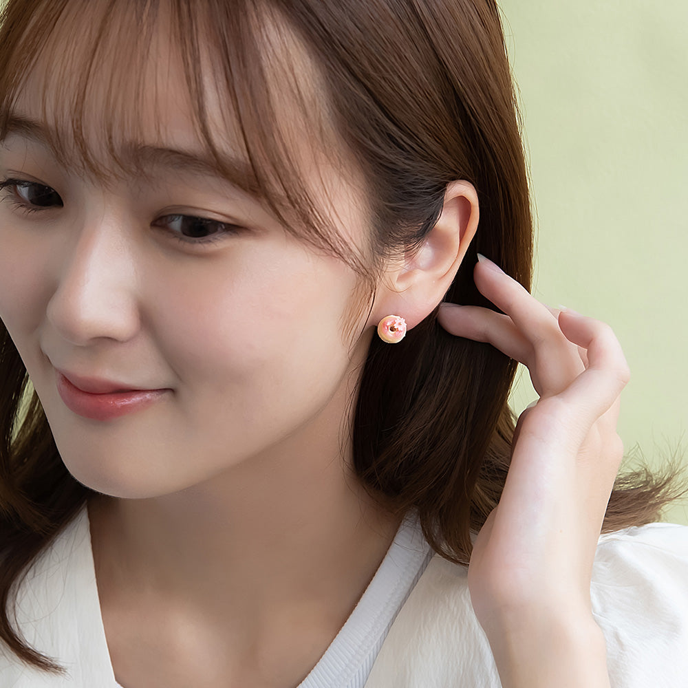 Sakura Donut Stud Set