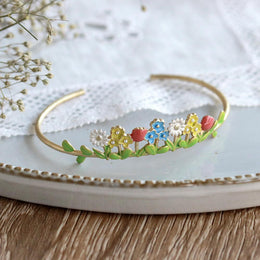 Flower Bed Cuff Bracelet - osewaya