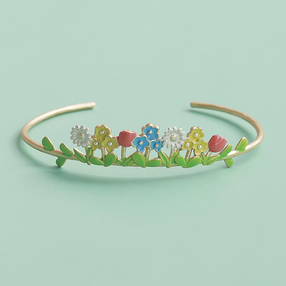 Flower Bed Cuff Bracelet - osewaya
