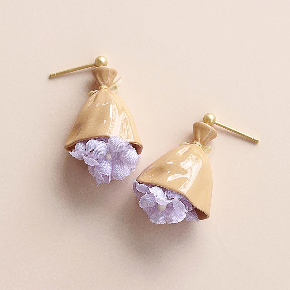 Memorable Bouquet Earrings
