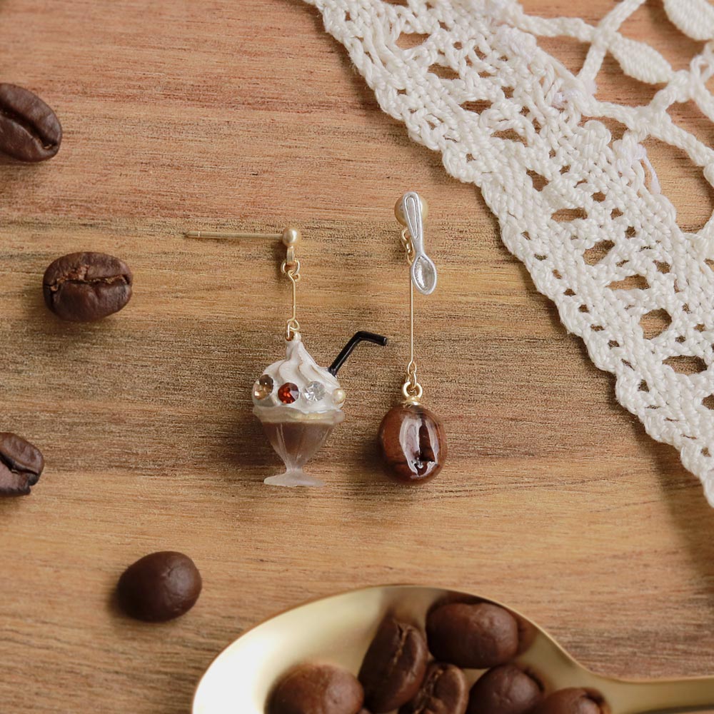 Coffee Float Mismatched earrings