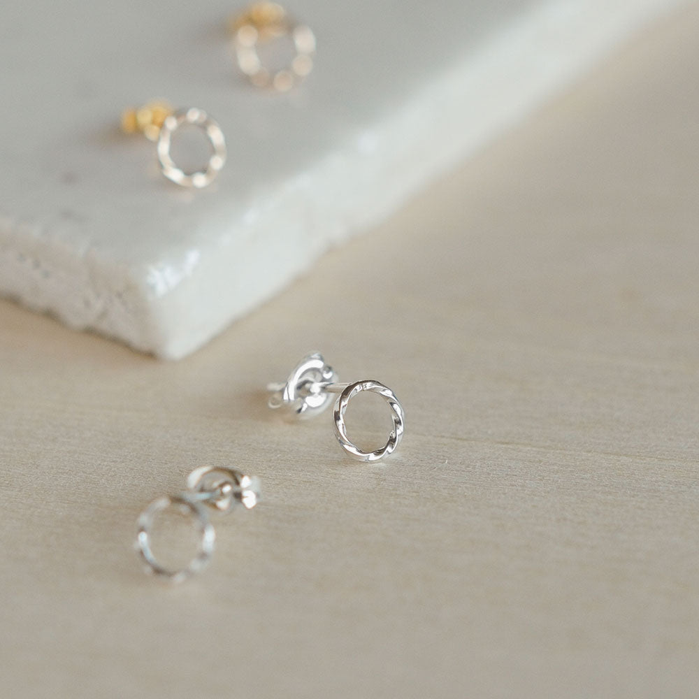 925 Silver Twisted Circle Studs