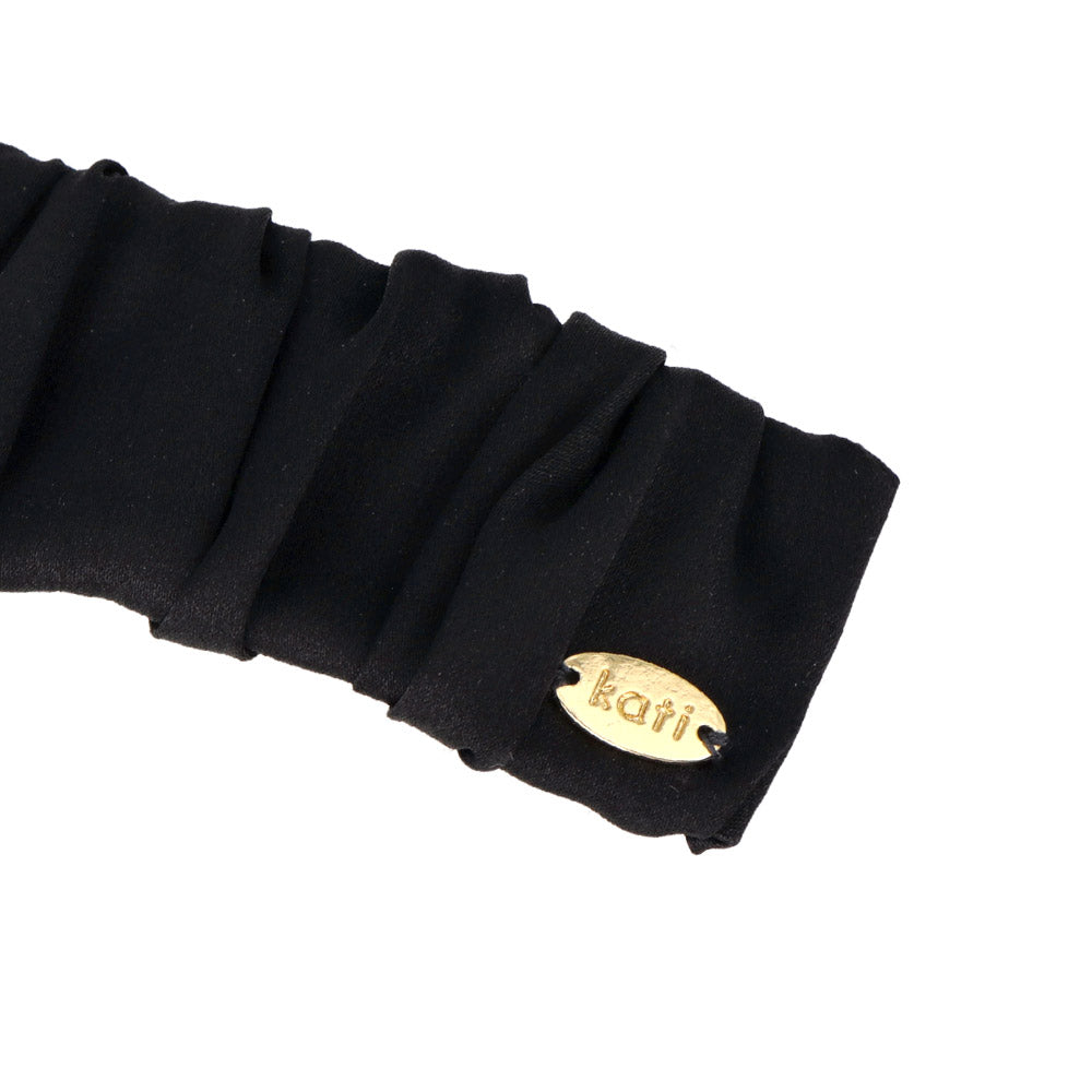 Ruffle Rectangle Black Snap Clip