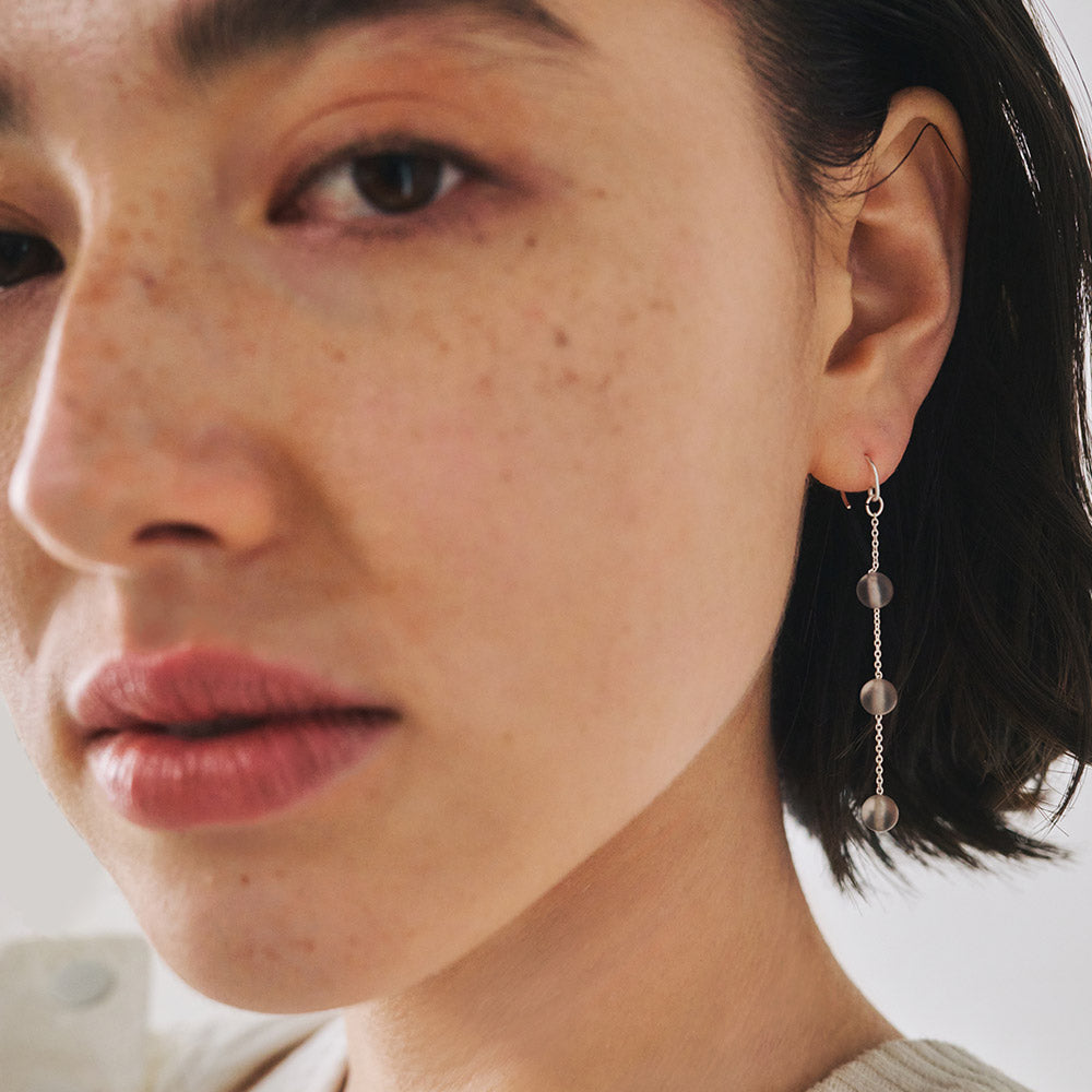 Frosted Homaika Ball Linear Earrings