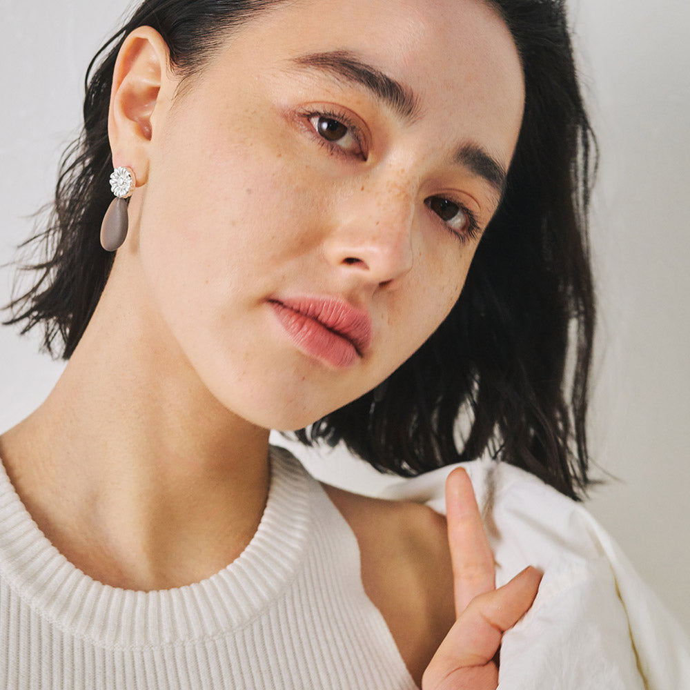 Flower and Frosted Homaika Pebble Earrings
