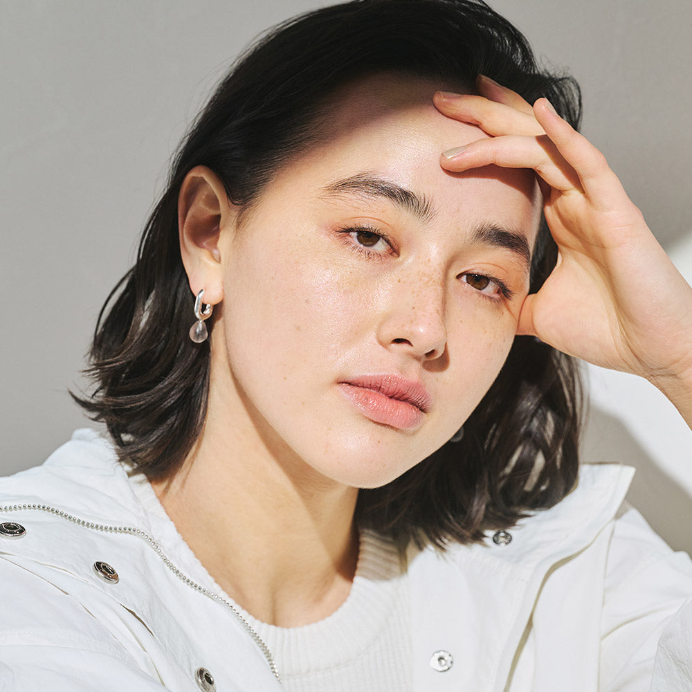 Homaika Pebble Carabiner Earrings