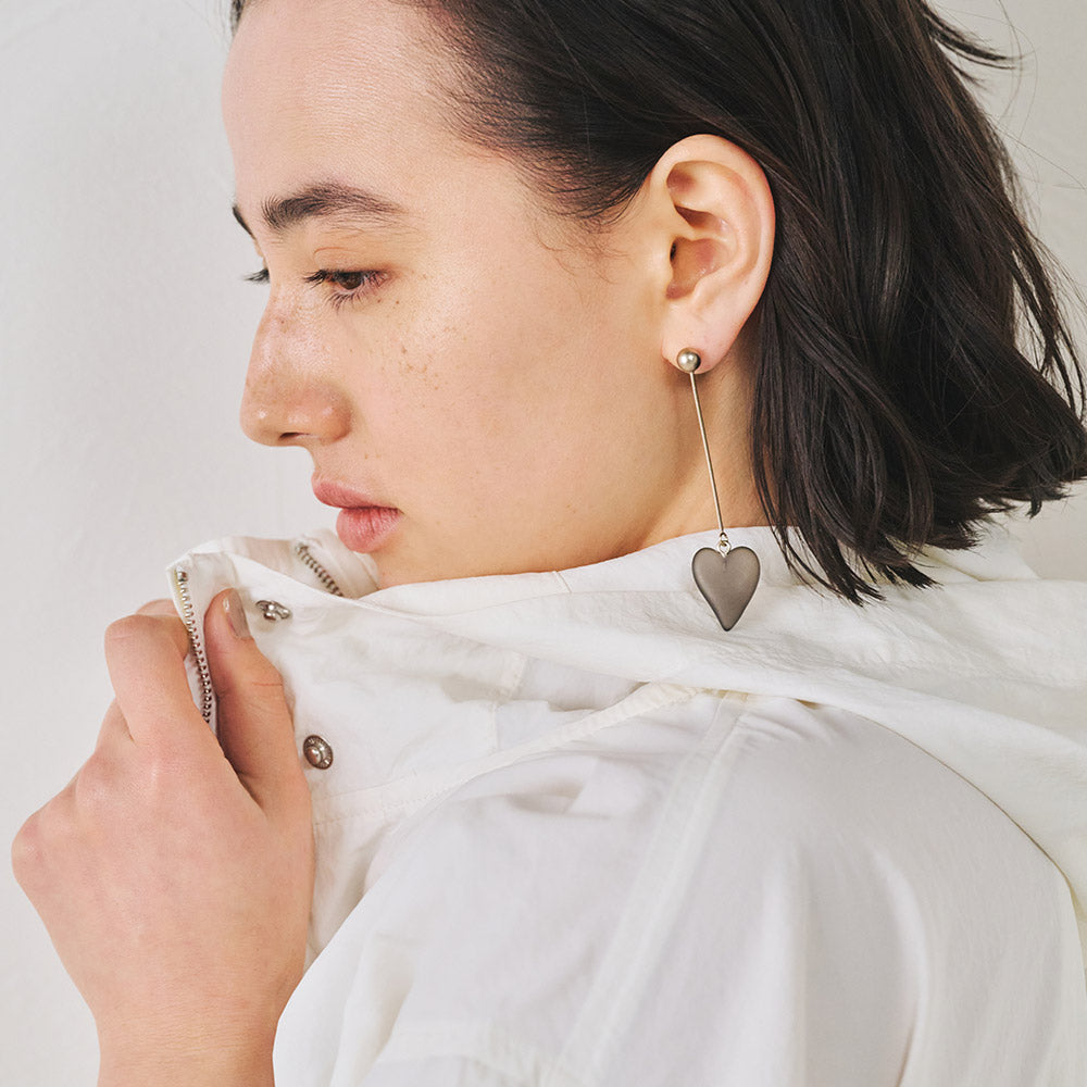 Frosted Homaika Heart Stick Earrings