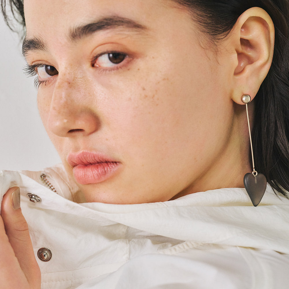 Frosted Homaika Heart Stick Earrings