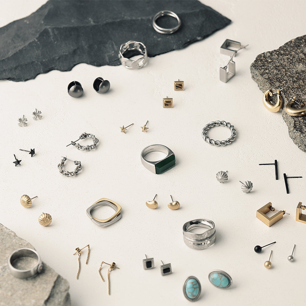 Linked Square Band Ring