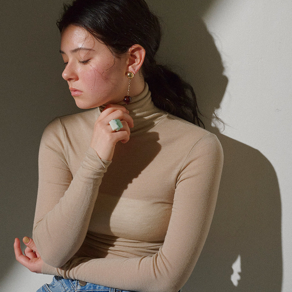 Geometric Wavy Band Signet Ring - Osewaya