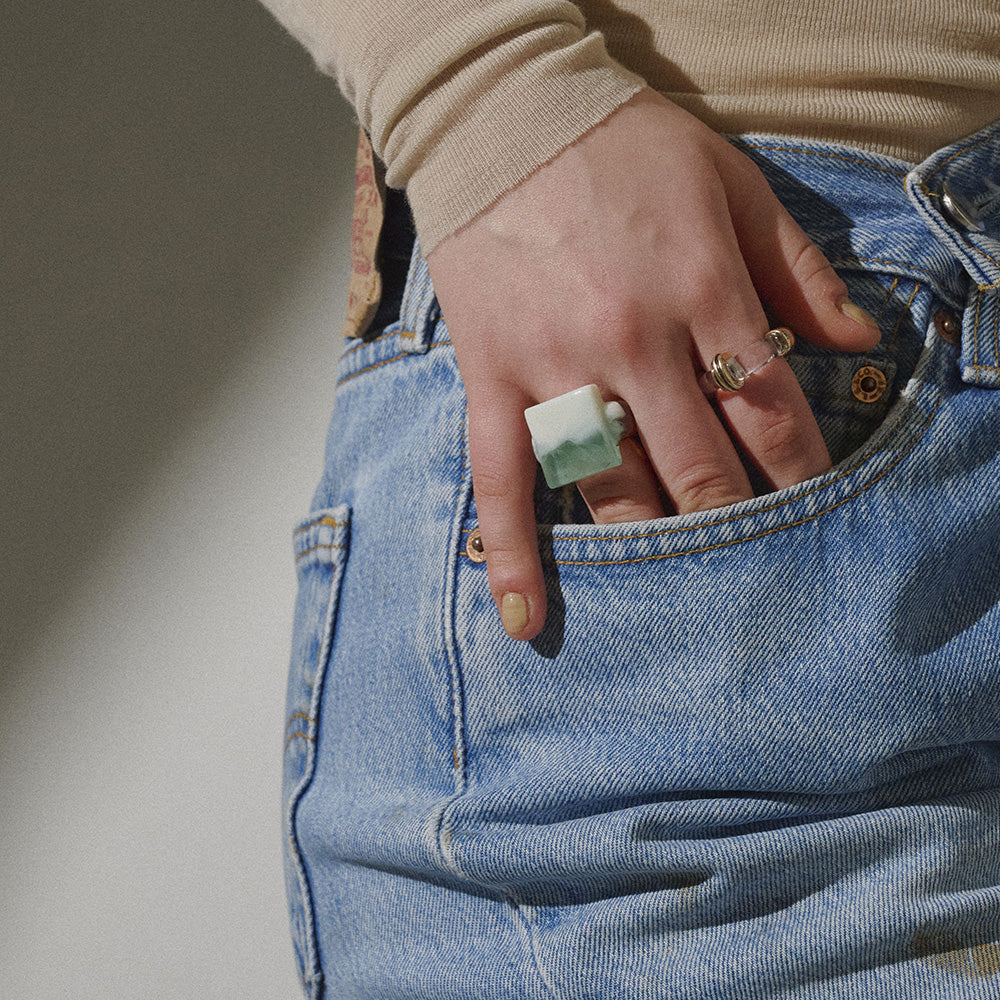 Geometric Wavy Band Signet Ring - Osewaya