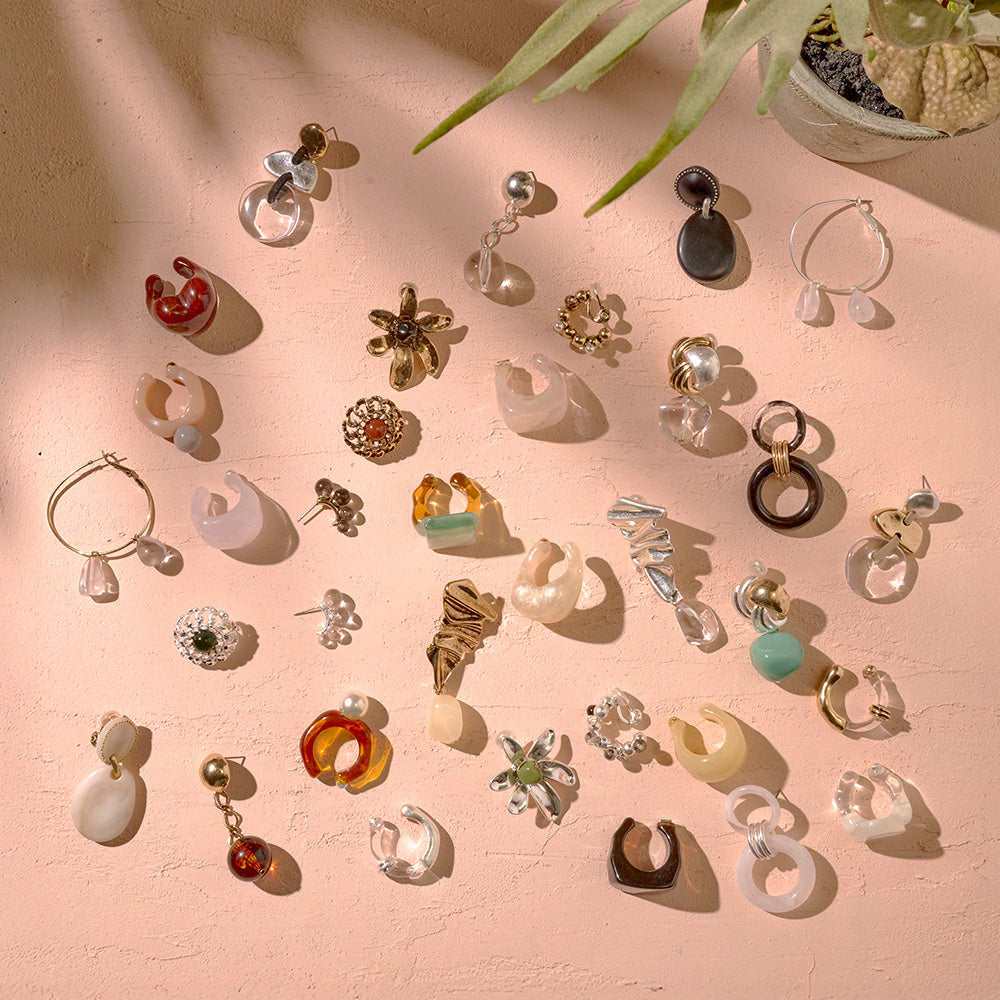 Metal and Clear Mixed Ring