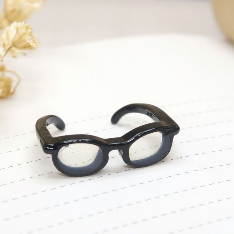 Chic Black Frame Glasses Ring - osewaya