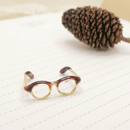 Stylish Eyeglasses Ring - osewaya