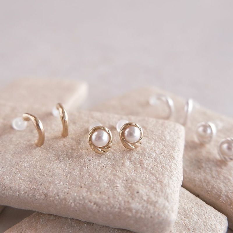 Pearl and Hoop Plastic Earring Set - osewaya