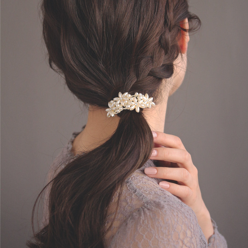 Elegant Casa Blanca Hair Hook Pearl and Bijou Detail - Osewaya