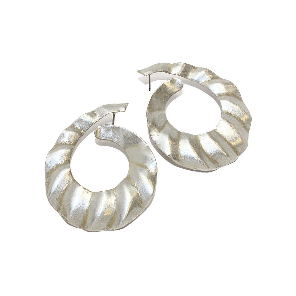 Horn Post Earrings - Osewaya
