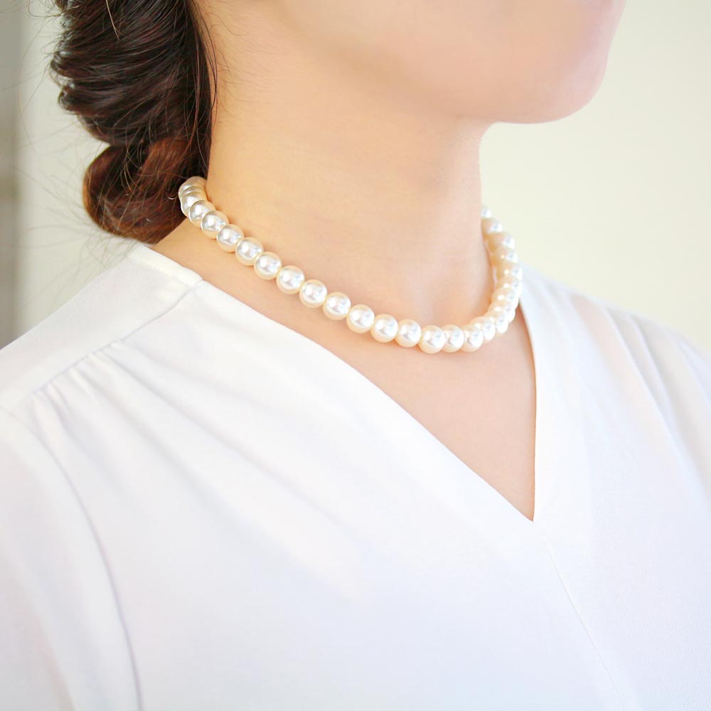 Pearl Short  Necklace