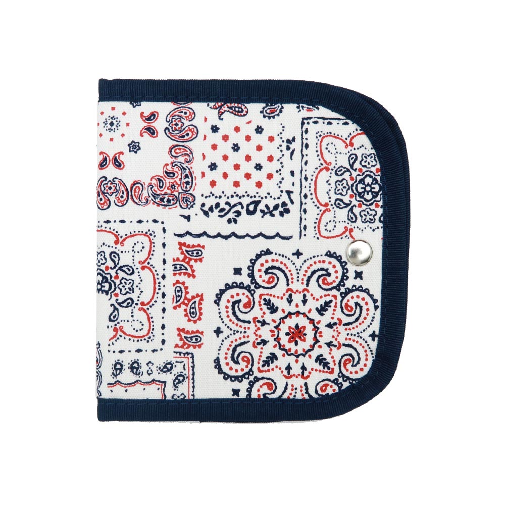 Antibacterial and Deodorant-Finished Face Mask Case Paisley