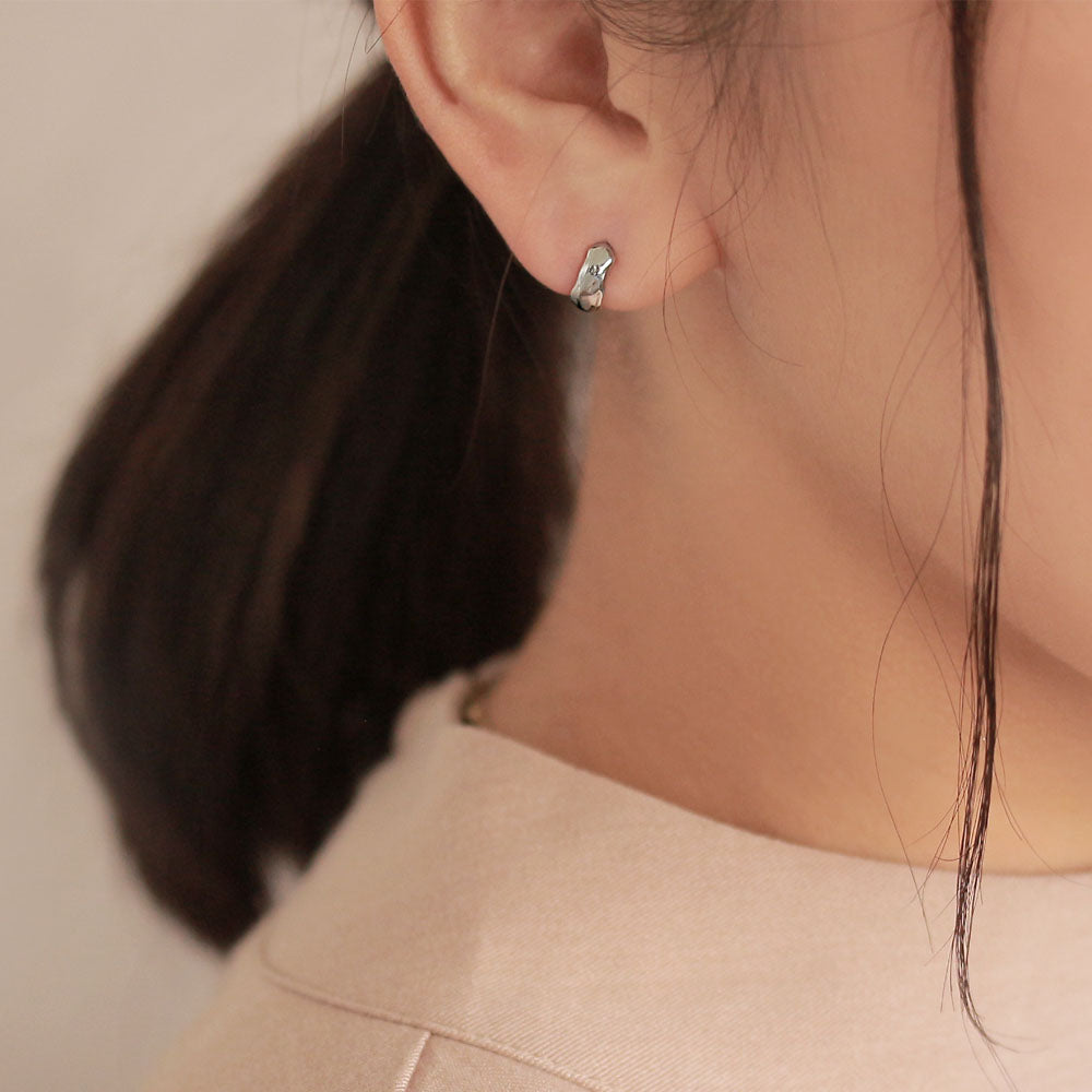 Smooth Touch Crumpled Hoop Earrings