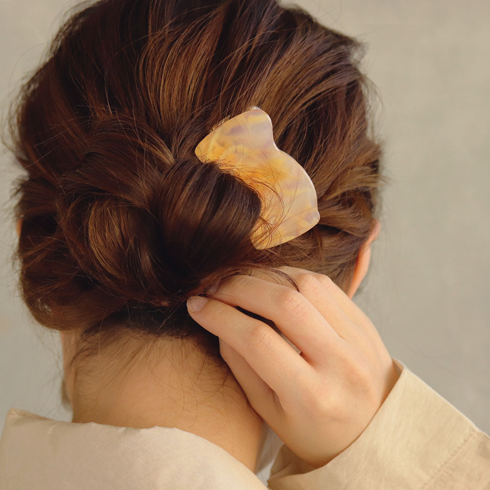 Wavy Marble Hair Clip