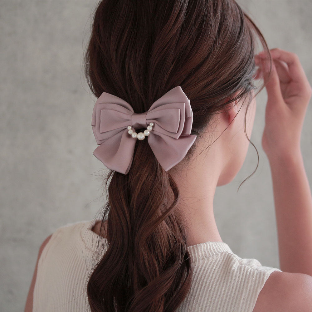 Shiny Bow Pearl Detail Ponytail Cuff