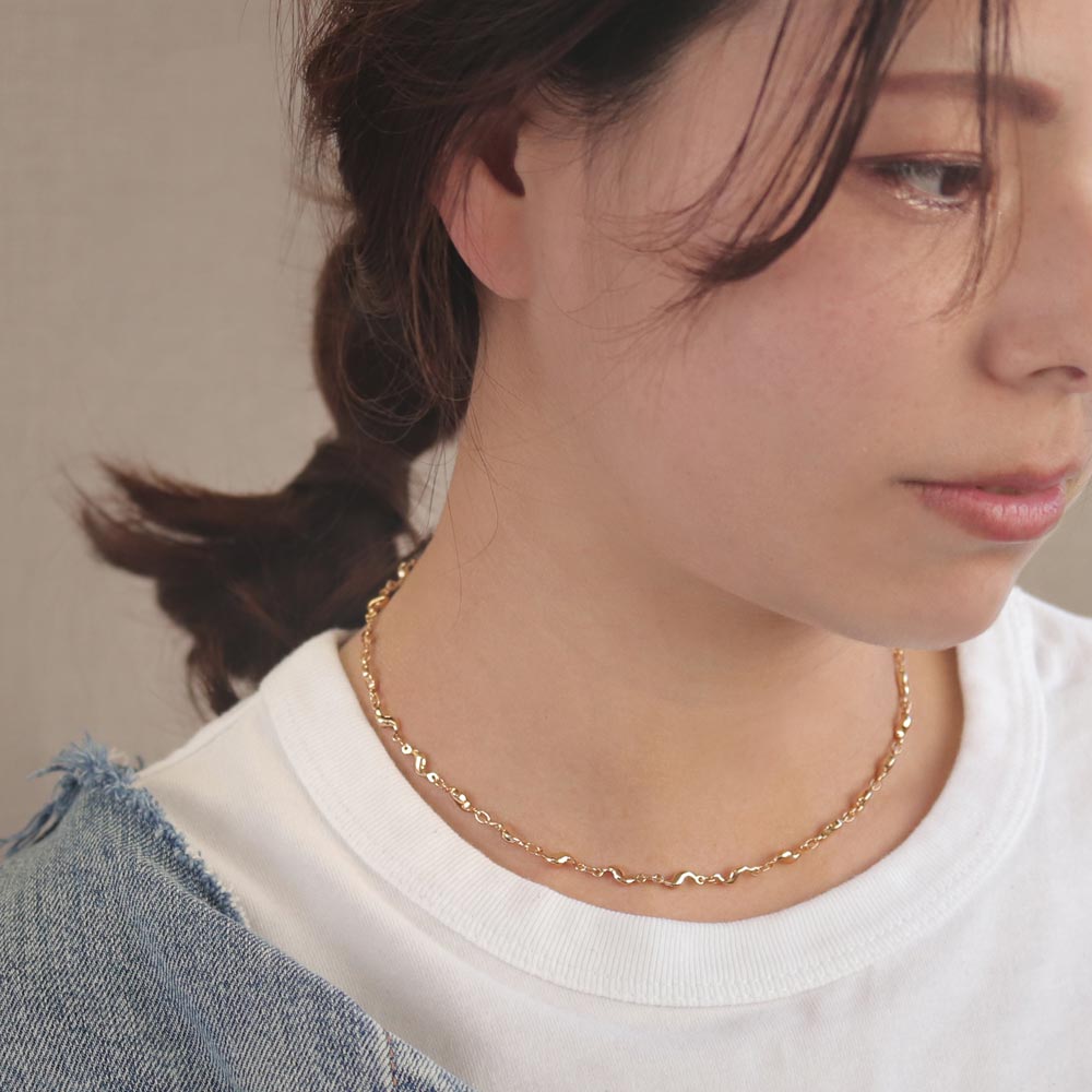 Irregular Wave Chain Necklace