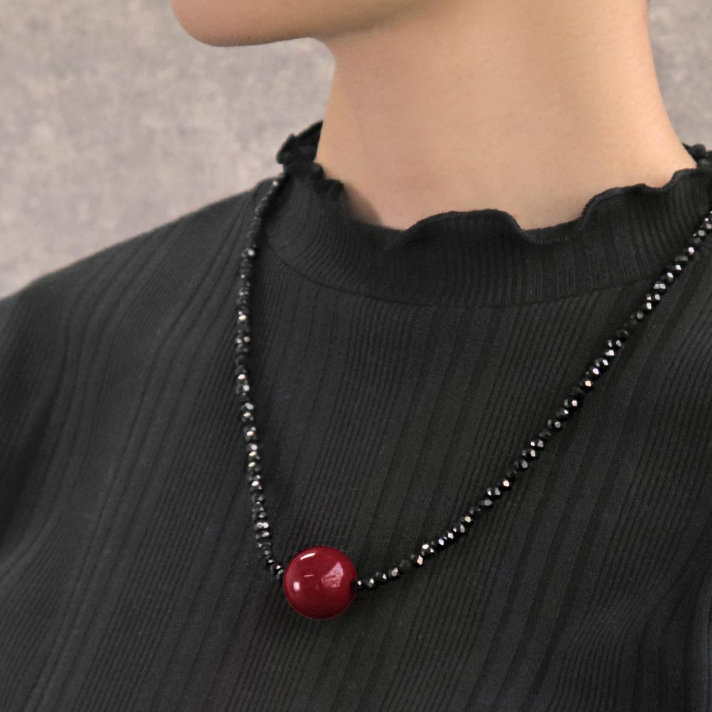 Red Bead Magnetic Closure Necklace