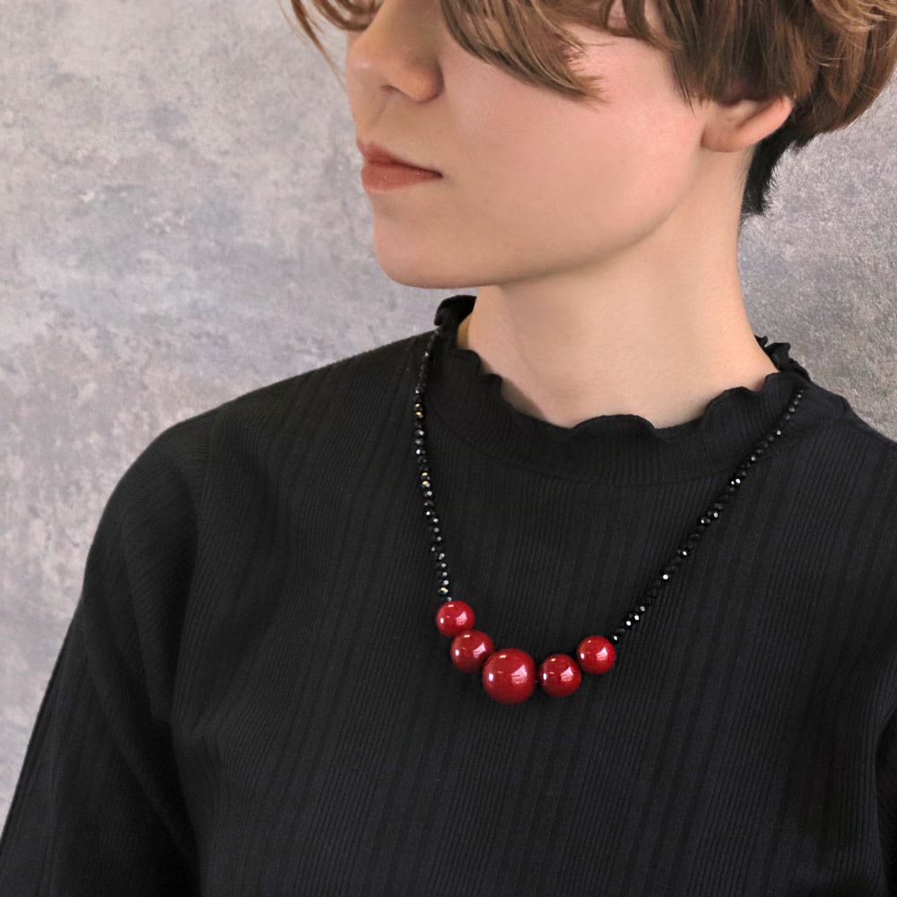 Red Bead Magnetic Closure Necklace
