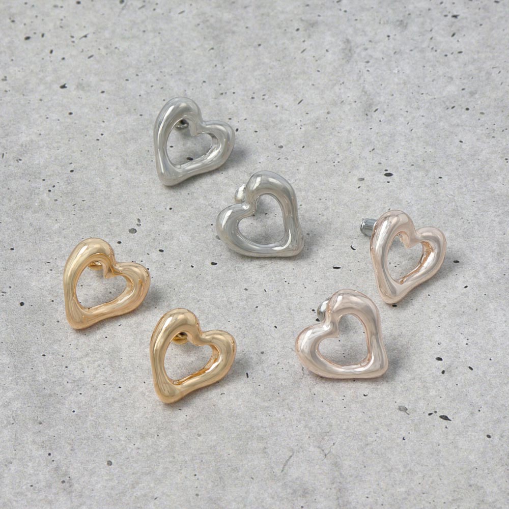 Open Heart Medium Studs