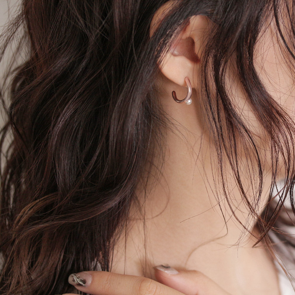 Rose Silver Pearl Hoop Earrings