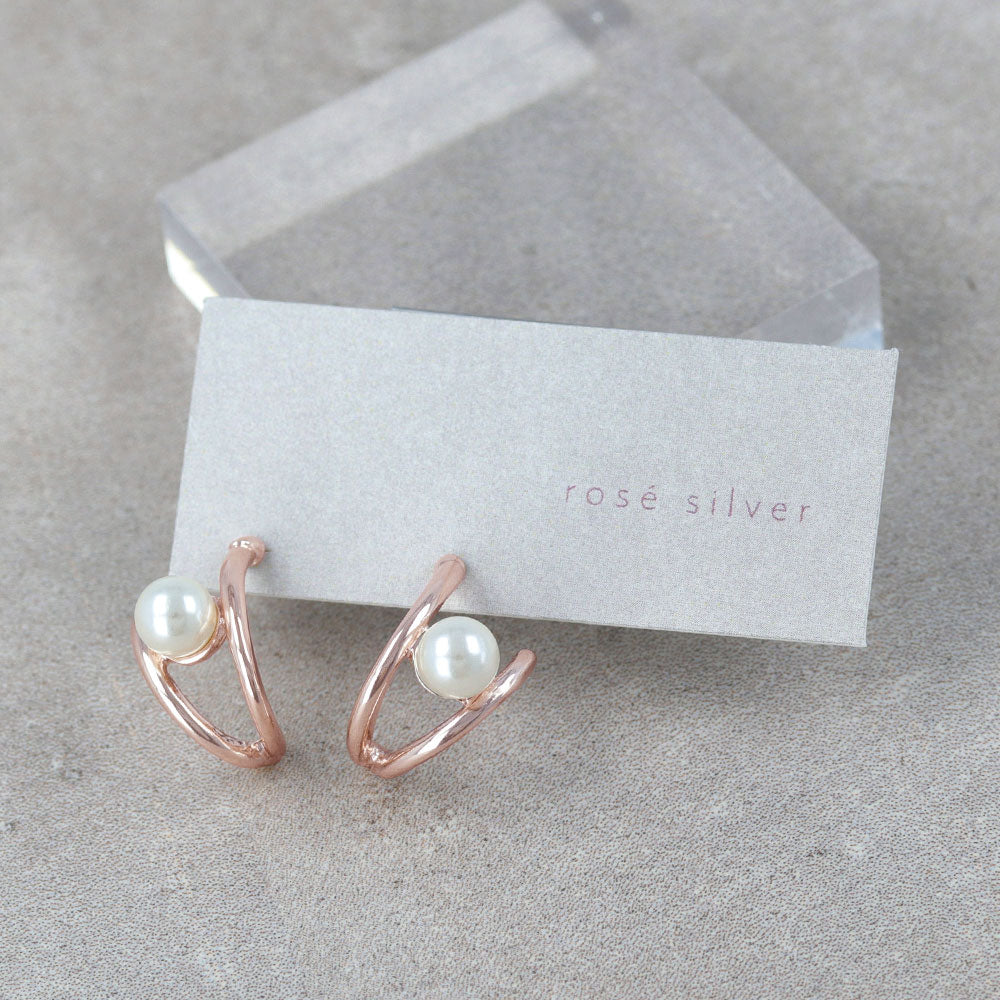 Rose Silver V Pearl Earrings - osewaya