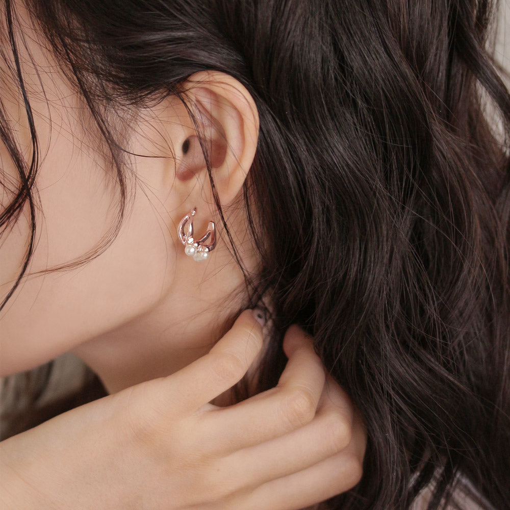 Rose Silver Bubble Pearl Earrings