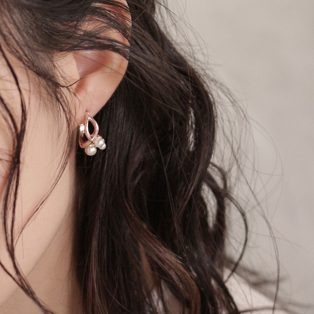 Rose Silver Bubble Pearl Earrings