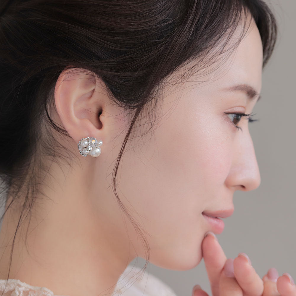 Pearly Cluster Stud Earrings