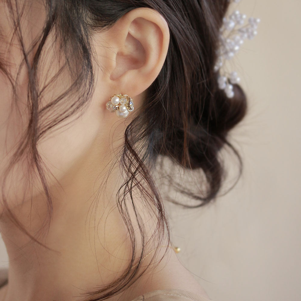 Pearly Cluster Stud Earrings