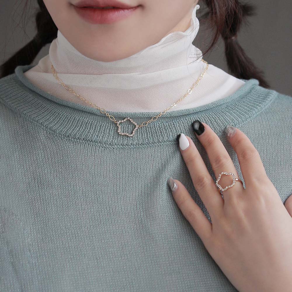 Jeweled Star Ring