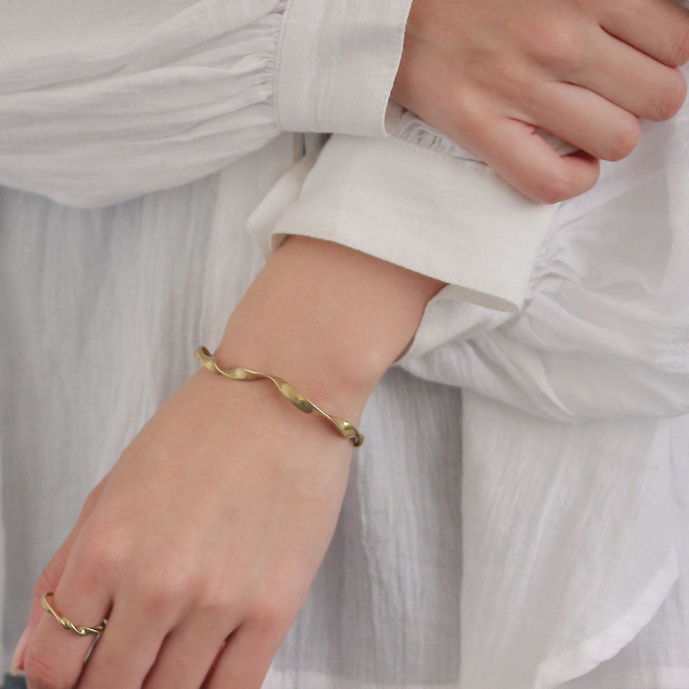 Twist Brass Open Bangle