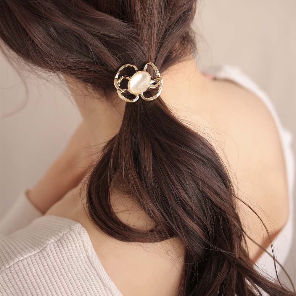 Flower Outline Hair Tie