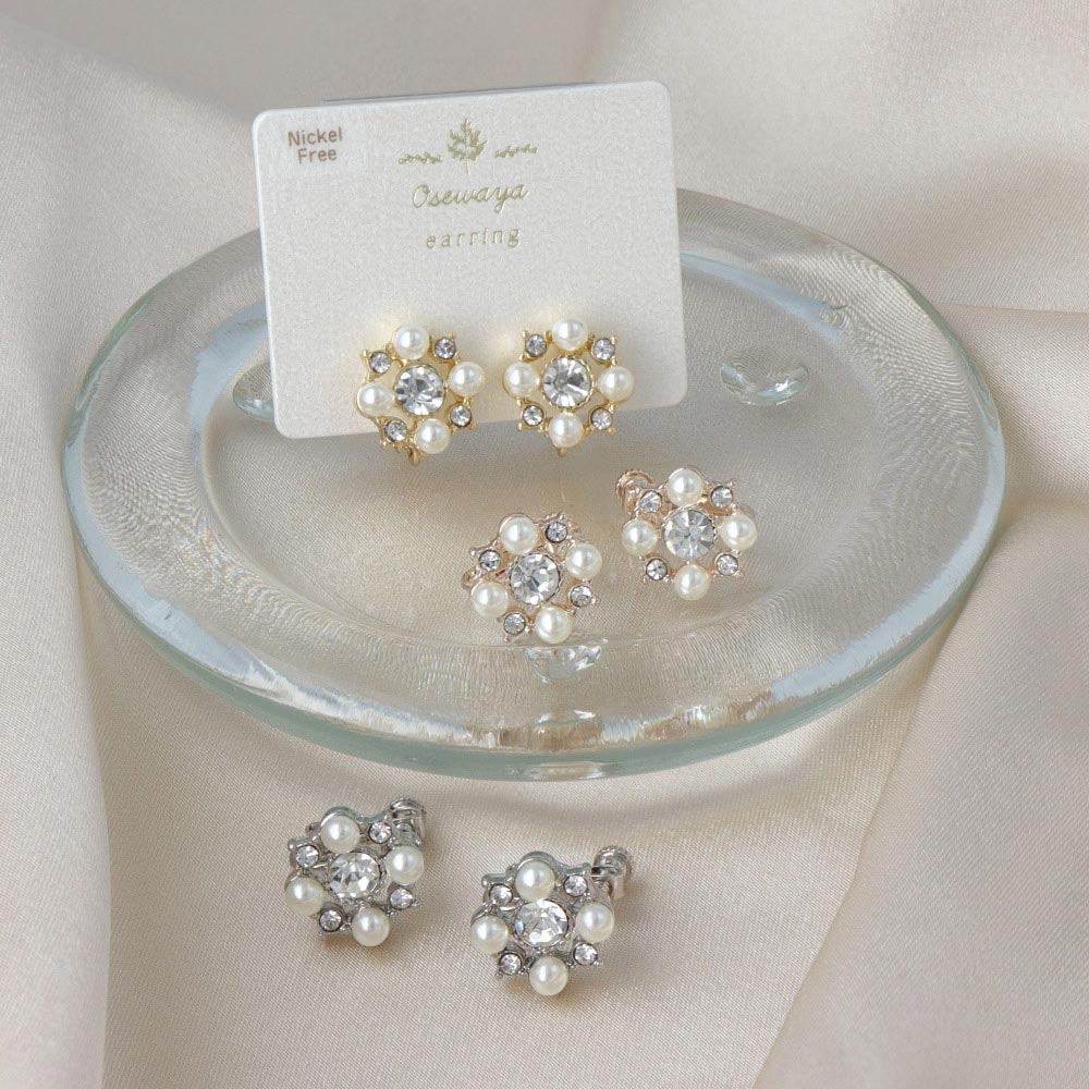 Pearl and Stone Cluster Clip Ons - osewaya