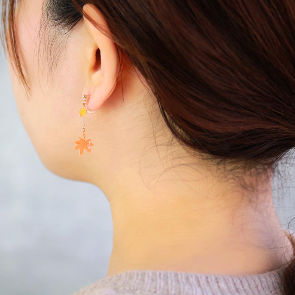Momiji Asymmetrical Invisible Clip On Earrings