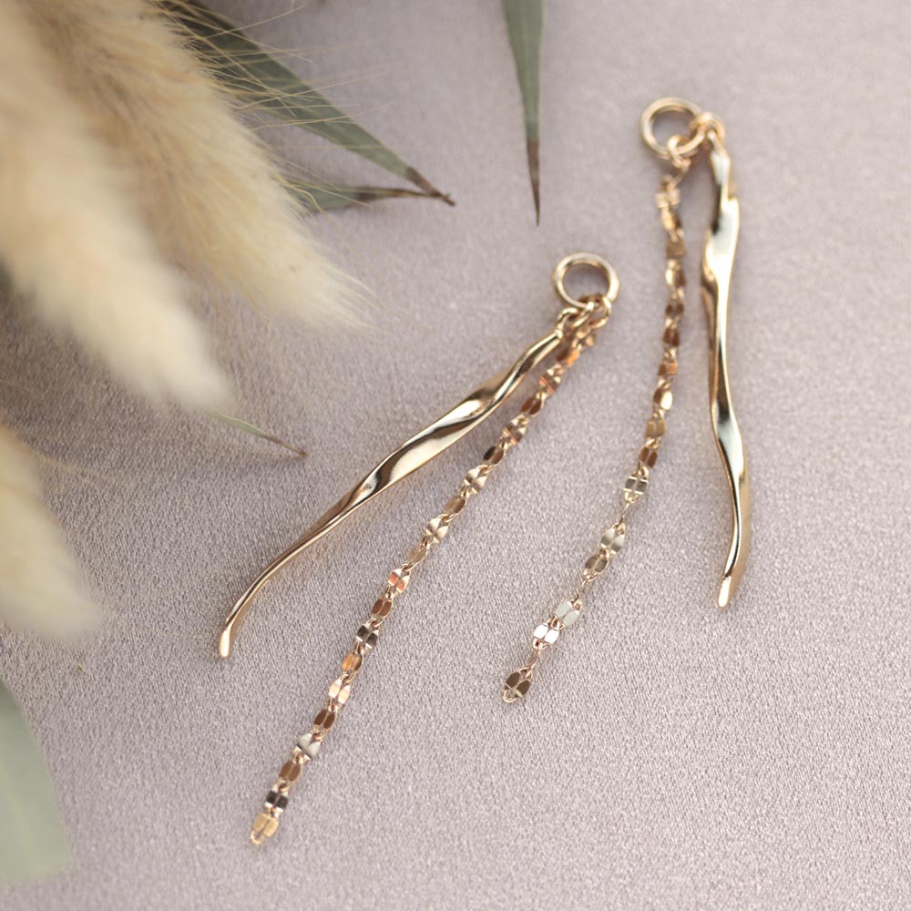 Ribbon and Chain Extra Charm - osewaya