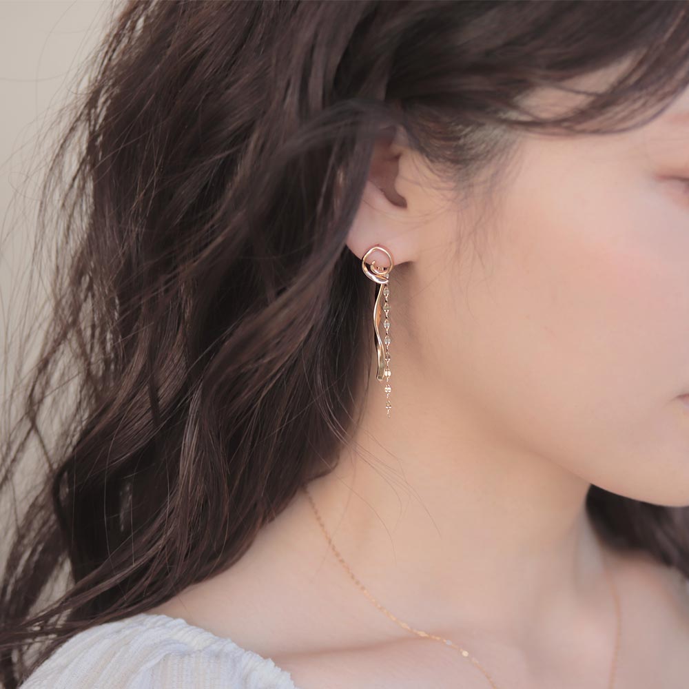 Ribbon and Chain Extra Charm