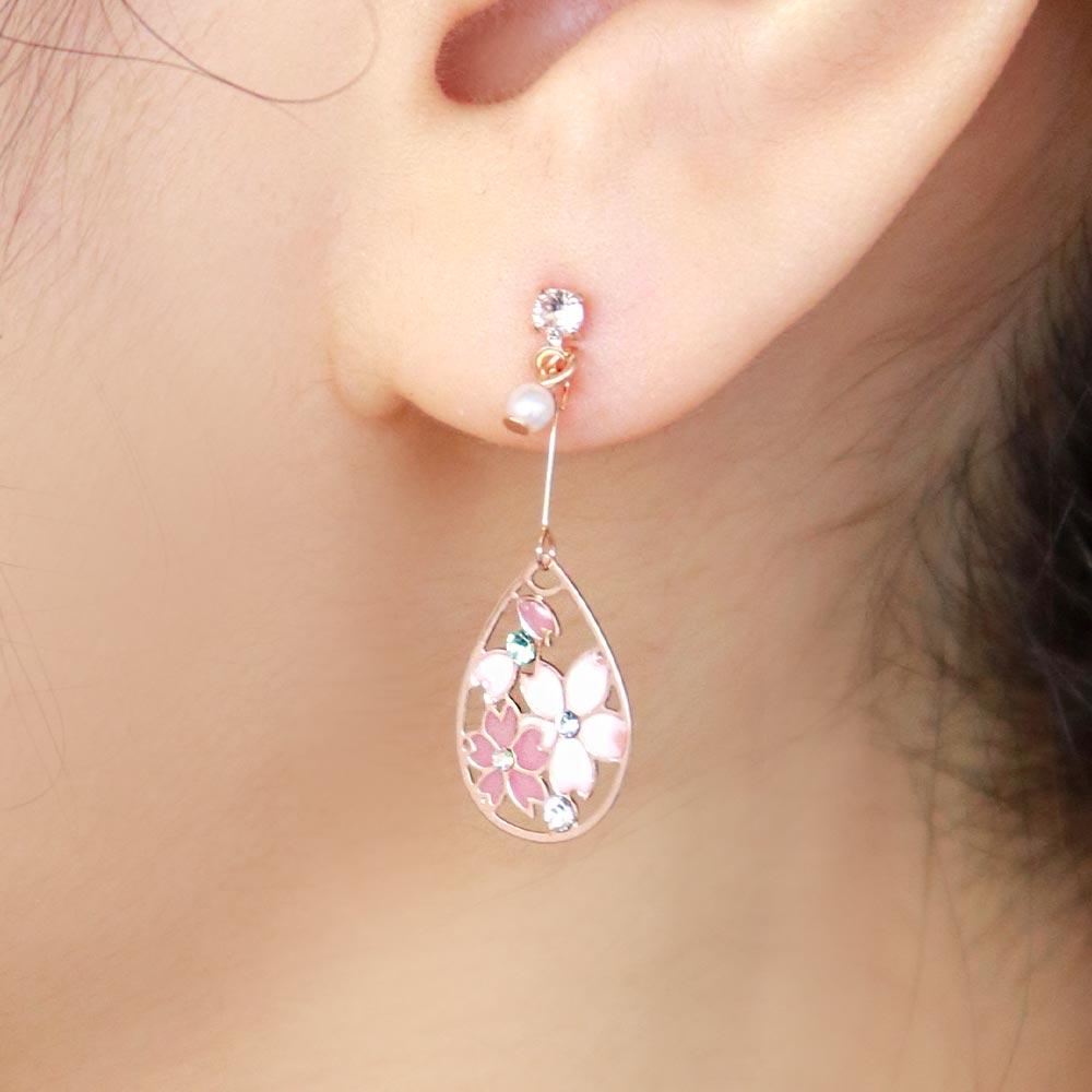 Sakura Ornamental Disc Drop Earrings - osewaya