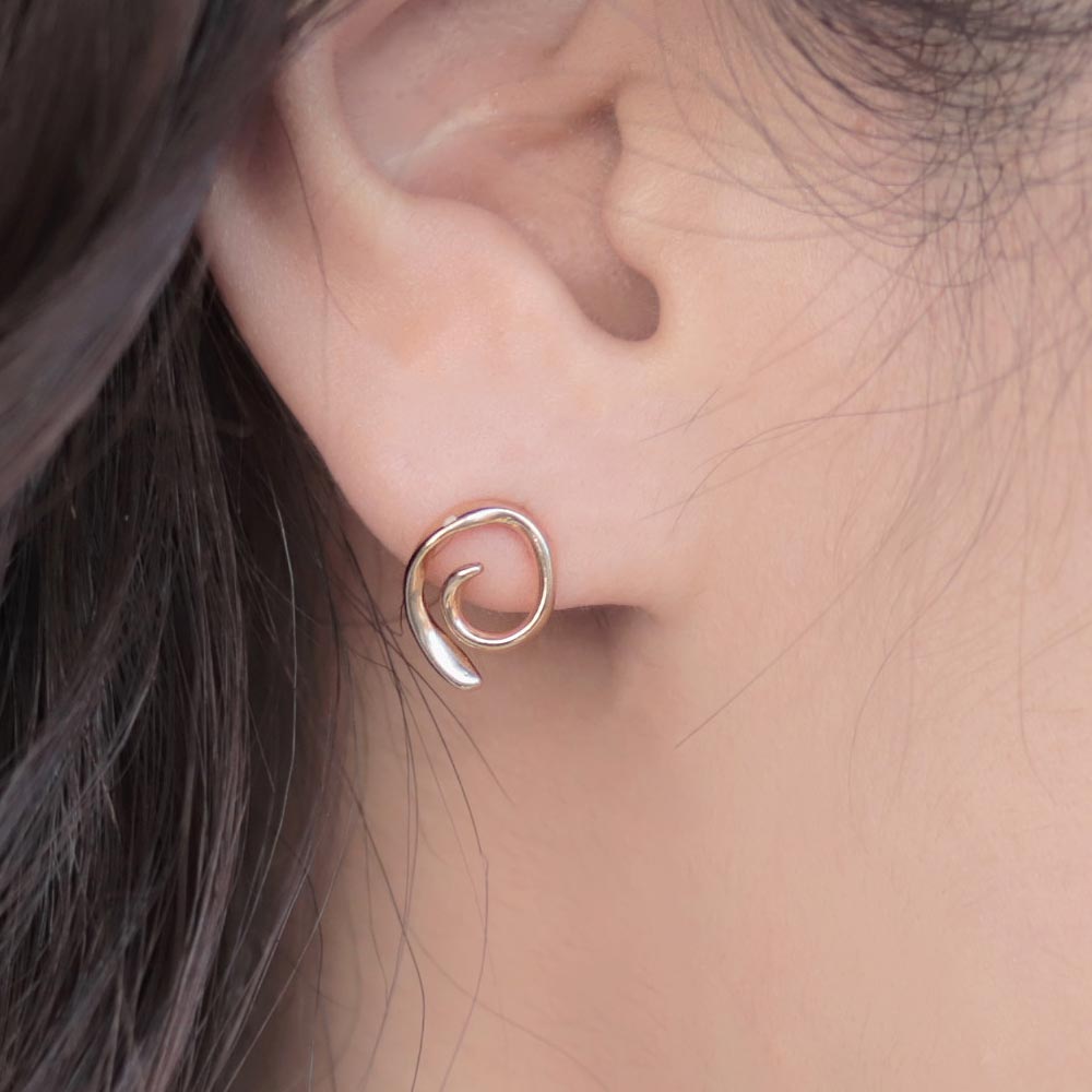 Ribbon Swirl Earrings